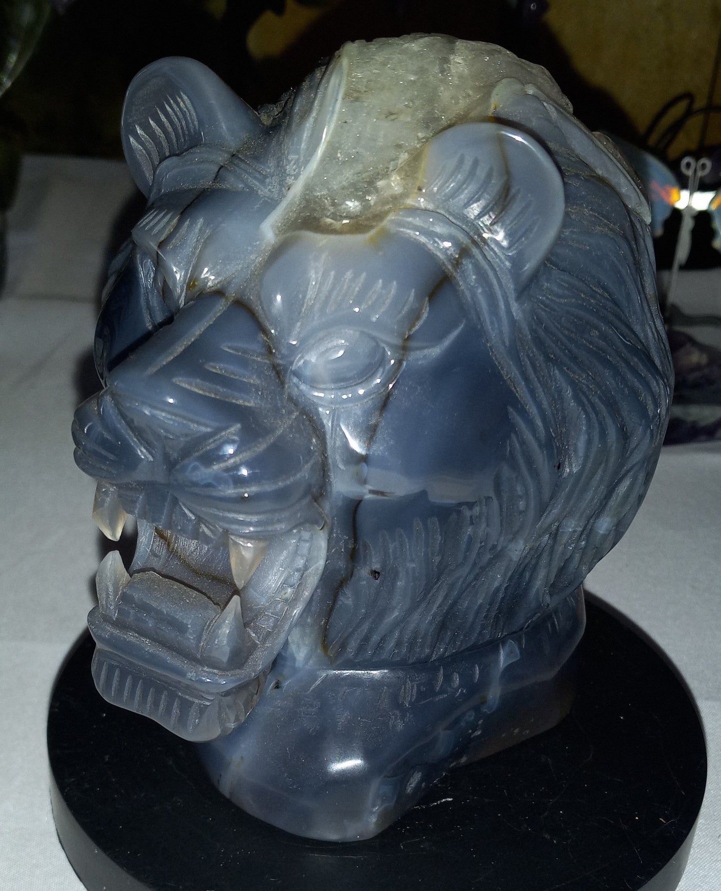 Agate Lion Head with Quartz cluster