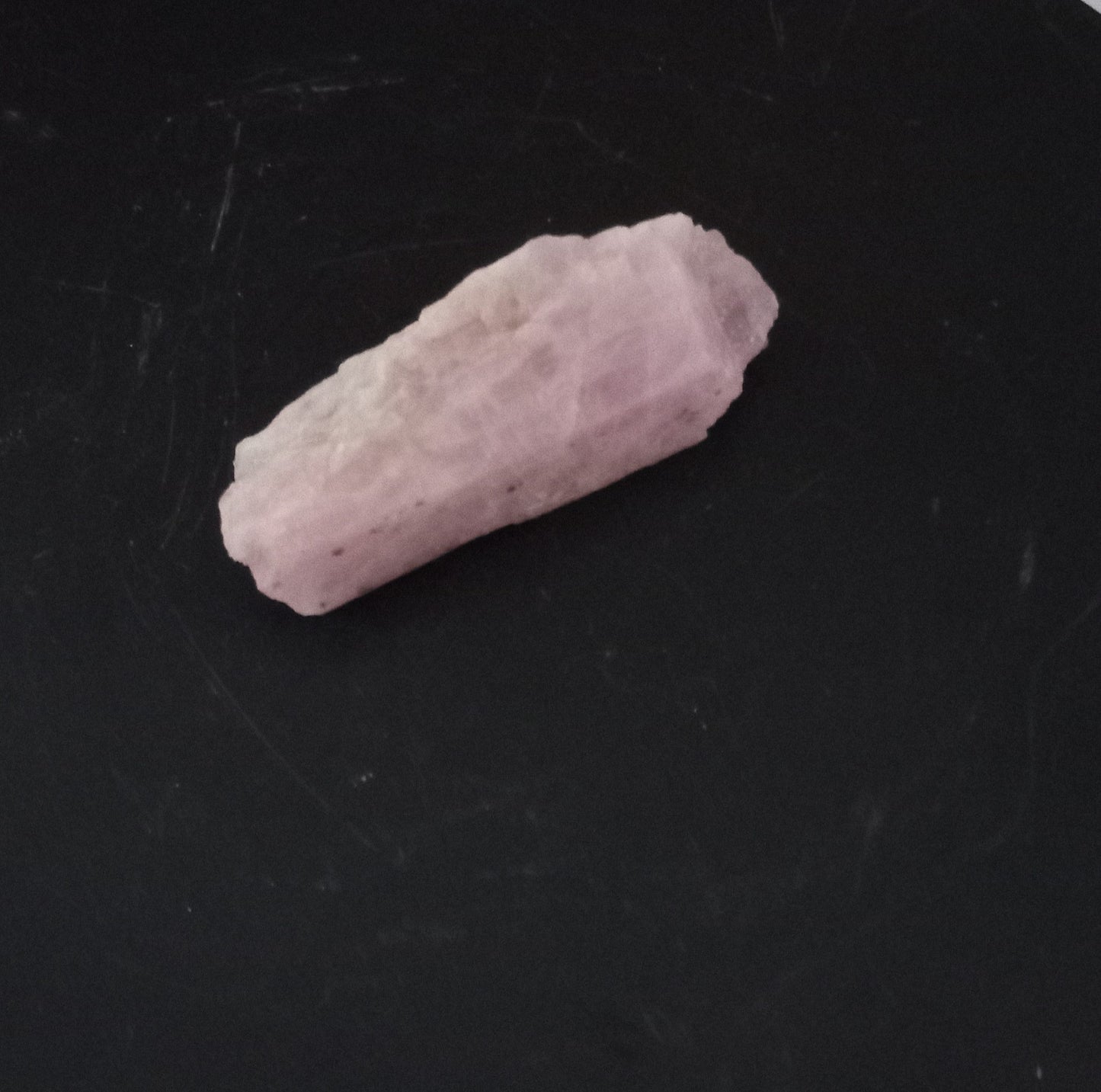 Kunzite Raw