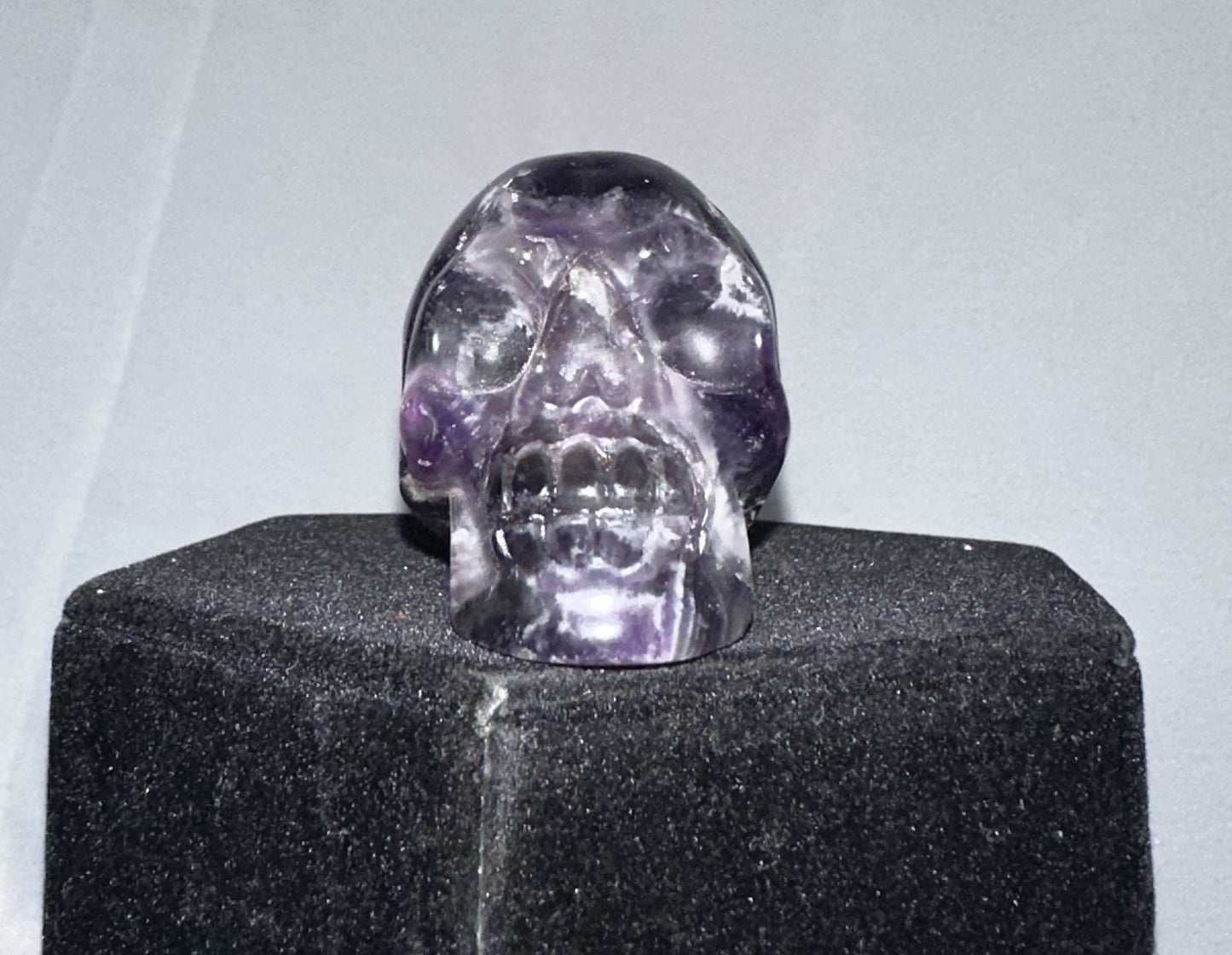 Amethyst skull